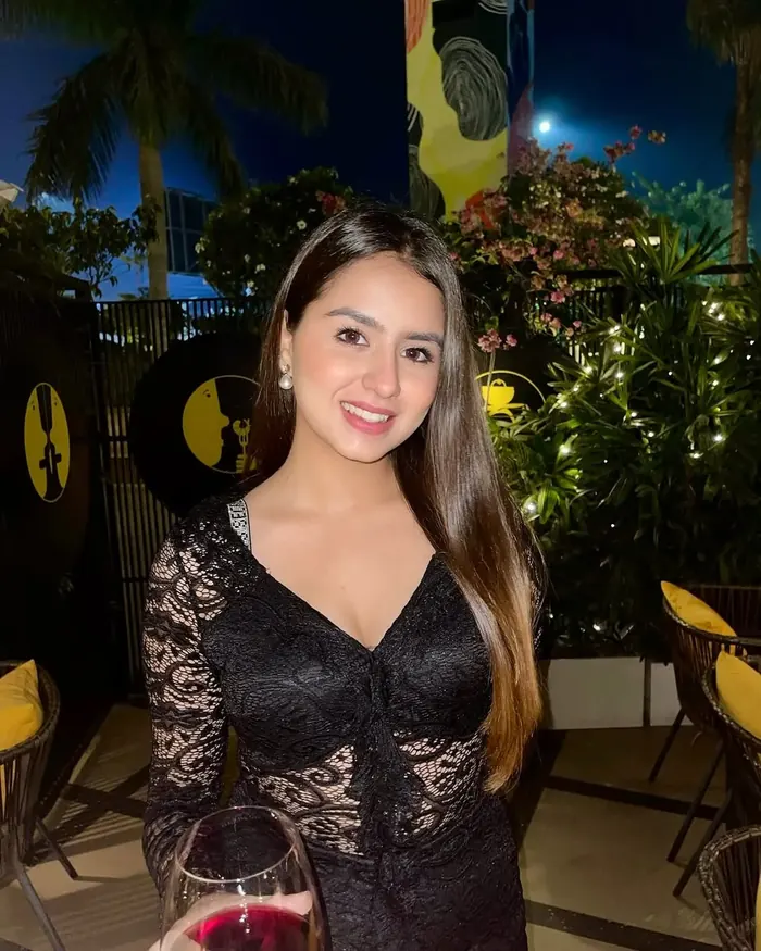 Aashi - College girl escort in Baga, Goa